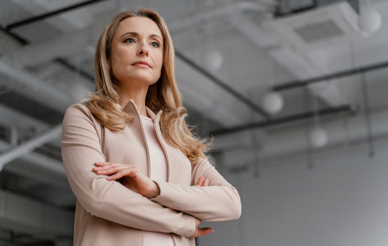 Como Mulheres Líderes Podem Comunicar-se com Confiança e Determinação